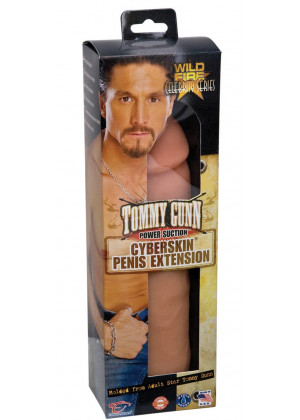 Реалистичная насадка-удлинитель Wildfire Celebrity Series Tommy Gunn Power Suction CyberSkin Penis Extension - 22 см.