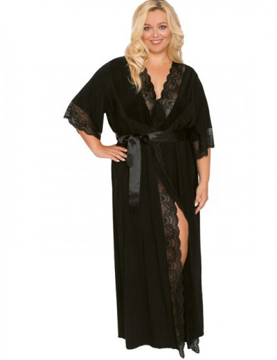 Длинный пеньюар plus size с изящным кружевом и атласным поясом